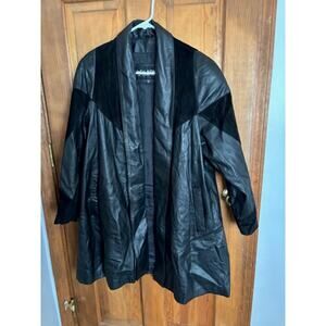 Wilson’s The Leather Experts Open Front Knee Length Jacket in Black Size Medium